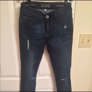 DL1961 Florence instasculpt distressed jeans